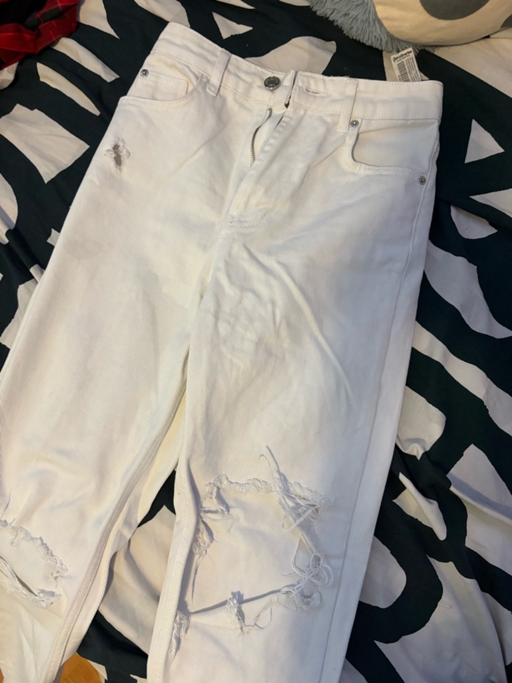 White Women’s High-Waisted Mom Jeans